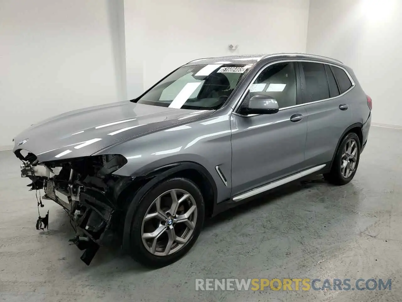 1 Photograph of a damaged car 5UX43DP0XR9T81899 BMW X3 2024