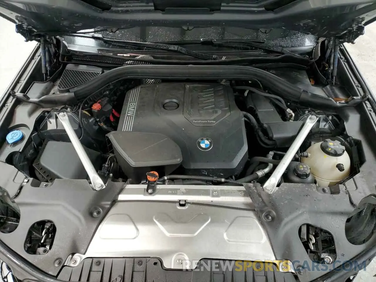 12 Photograph of a damaged car 5UX43DP0XR9T81899 BMW X3 2024
