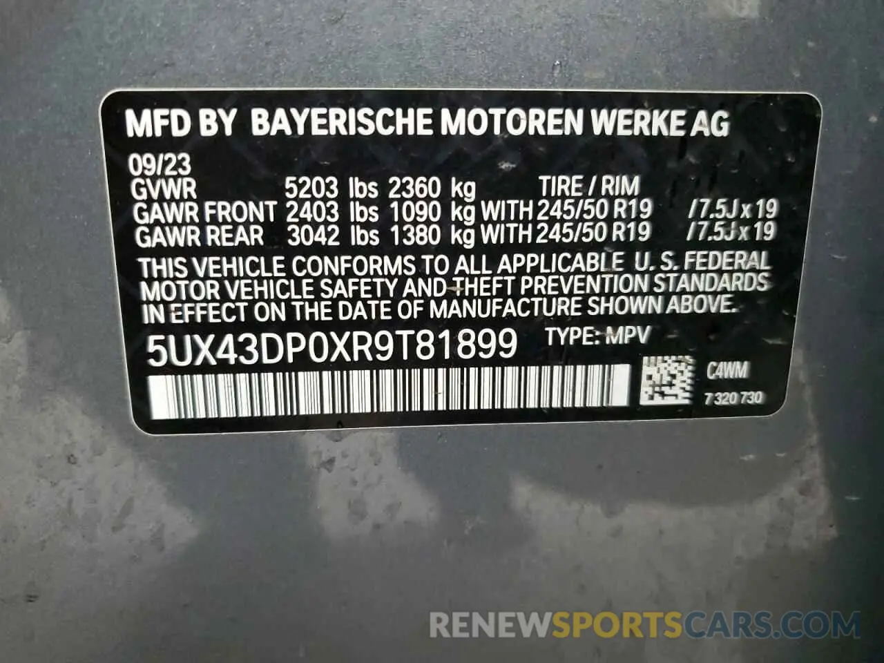 13 Photograph of a damaged car 5UX43DP0XR9T81899 BMW X3 2024