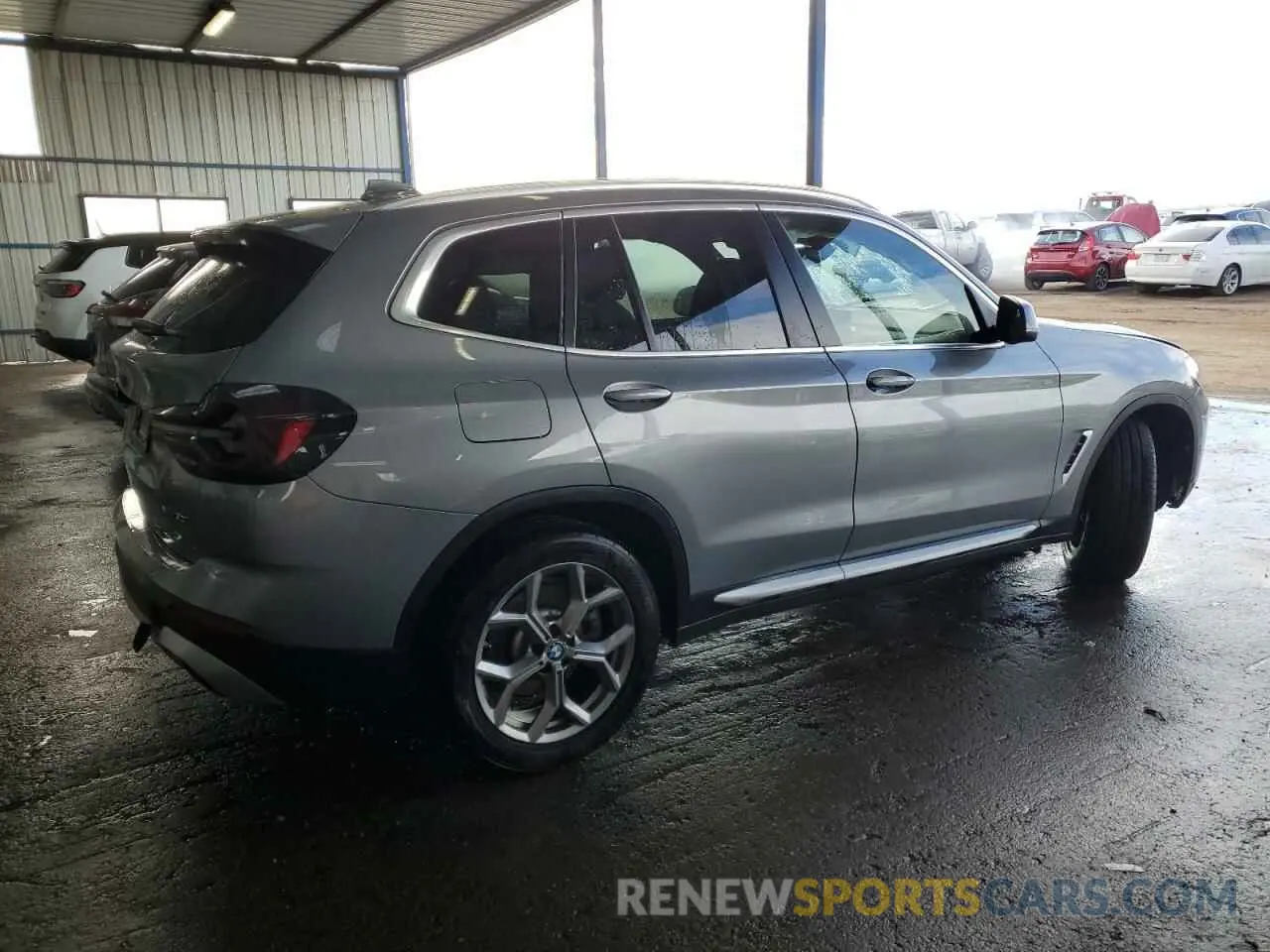3 Photograph of a damaged car 5UX53DP00R9U23047 BMW X3 2024