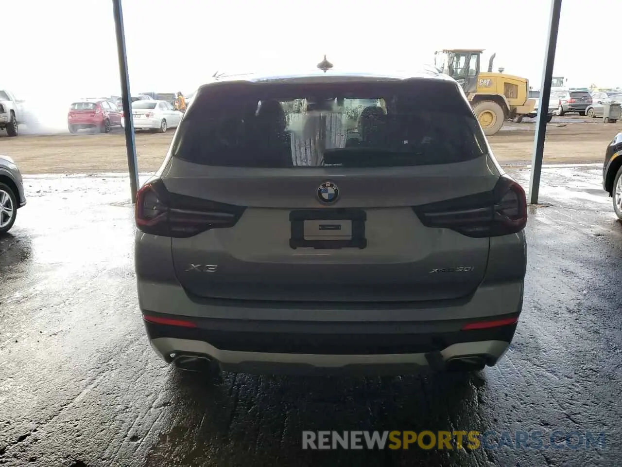 6 Photograph of a damaged car 5UX53DP00R9U23047 BMW X3 2024
