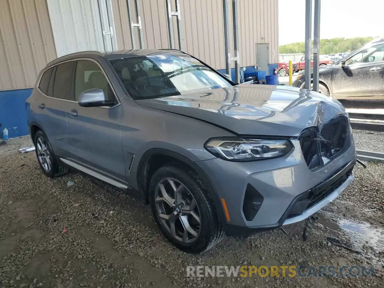 4 Photograph of a damaged car 5UX53DP00R9V28011 BMW X3 2024