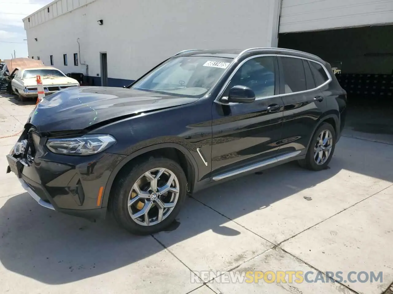 1 Photograph of a damaged car 5UX53DP00R9W18260 BMW X3 2024