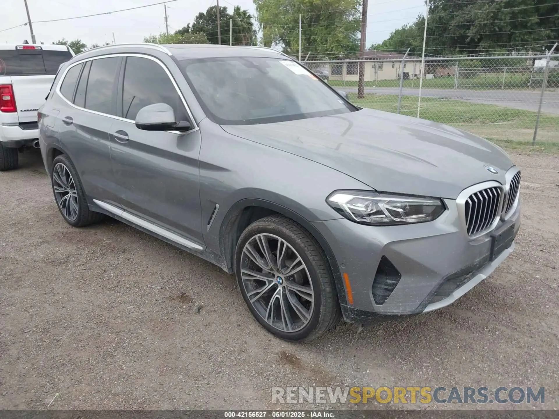 1 Photograph of a damaged car 5UX53DP01R9W01127 BMW X3 2024
