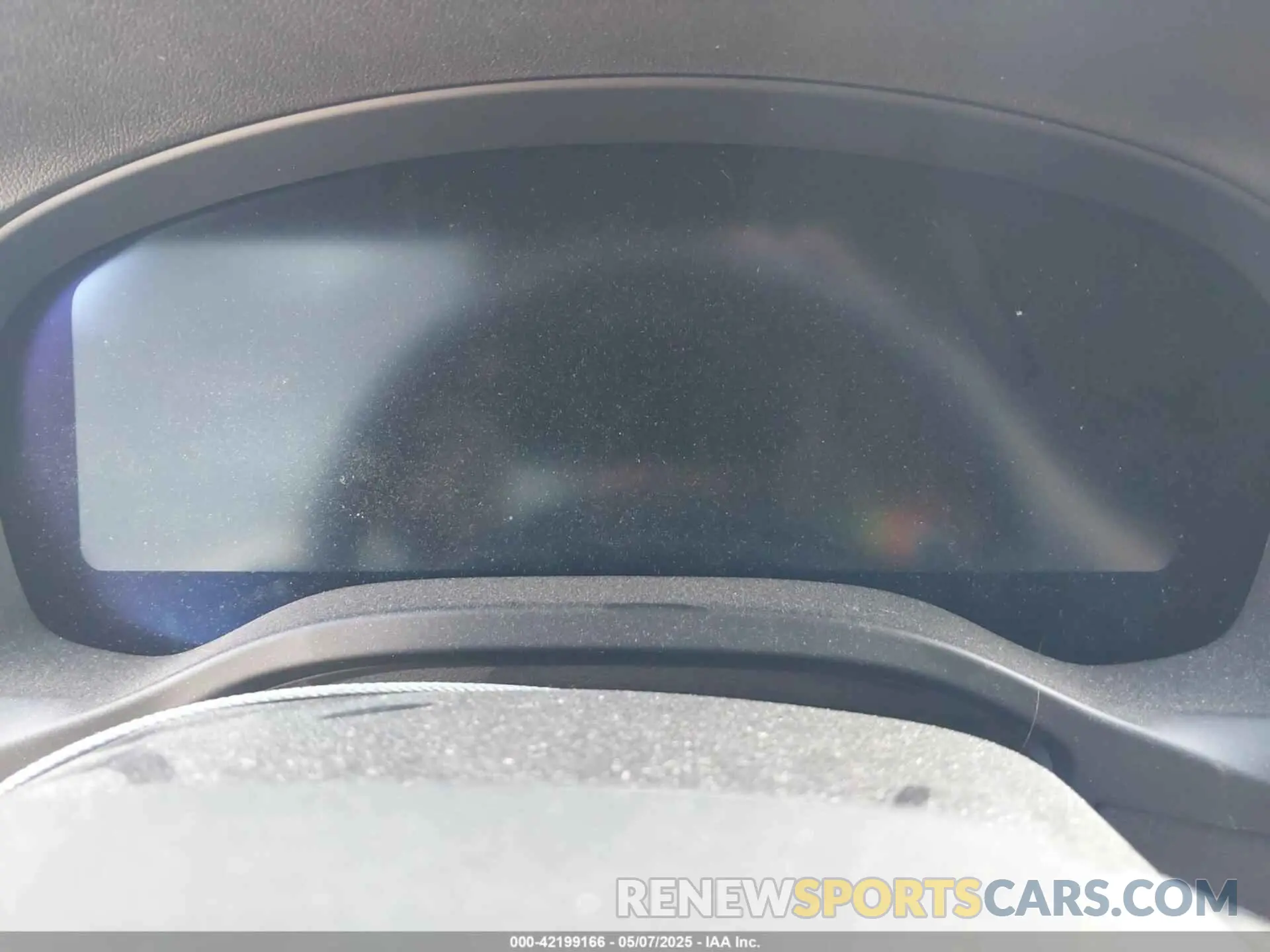 7 Photograph of a damaged car 5UX53DP02R9T63000 BMW X3 2024
