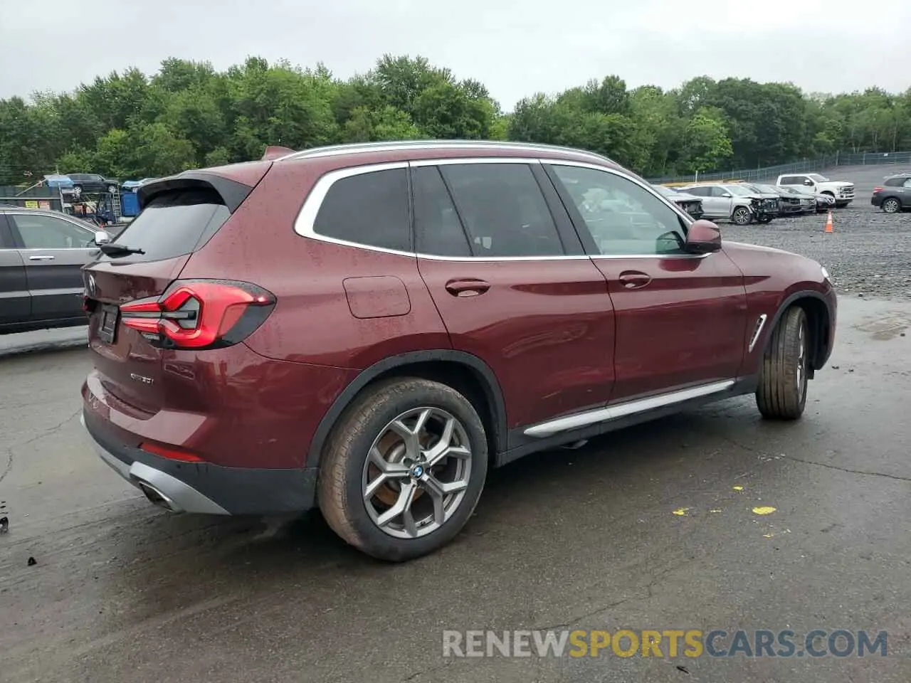 3 Photograph of a damaged car 5UX53DP02R9U35975 BMW X3 2024