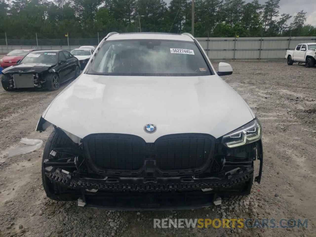 5 Photograph of a damaged car 5UX53DP02R9U93083 BMW X3 2024