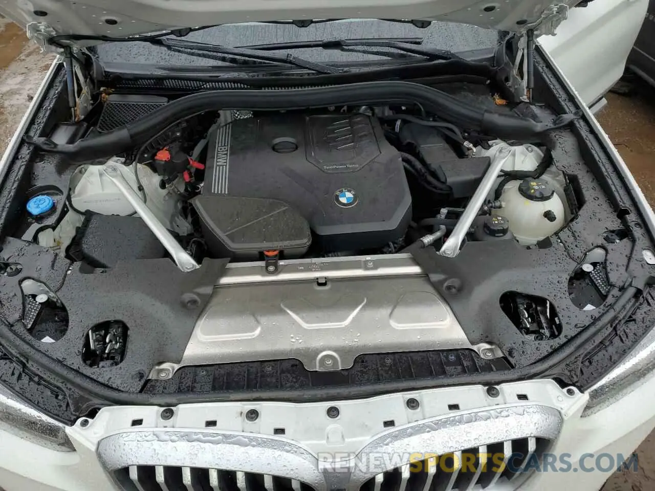11 Photograph of a damaged car 5UX53DP02R9V65349 BMW X3 2024