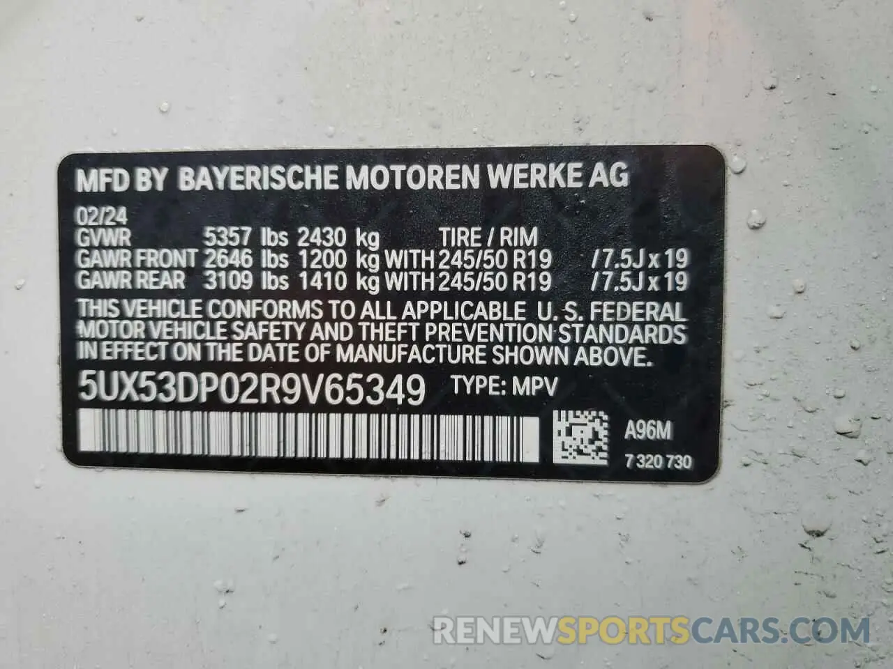 12 Photograph of a damaged car 5UX53DP02R9V65349 BMW X3 2024