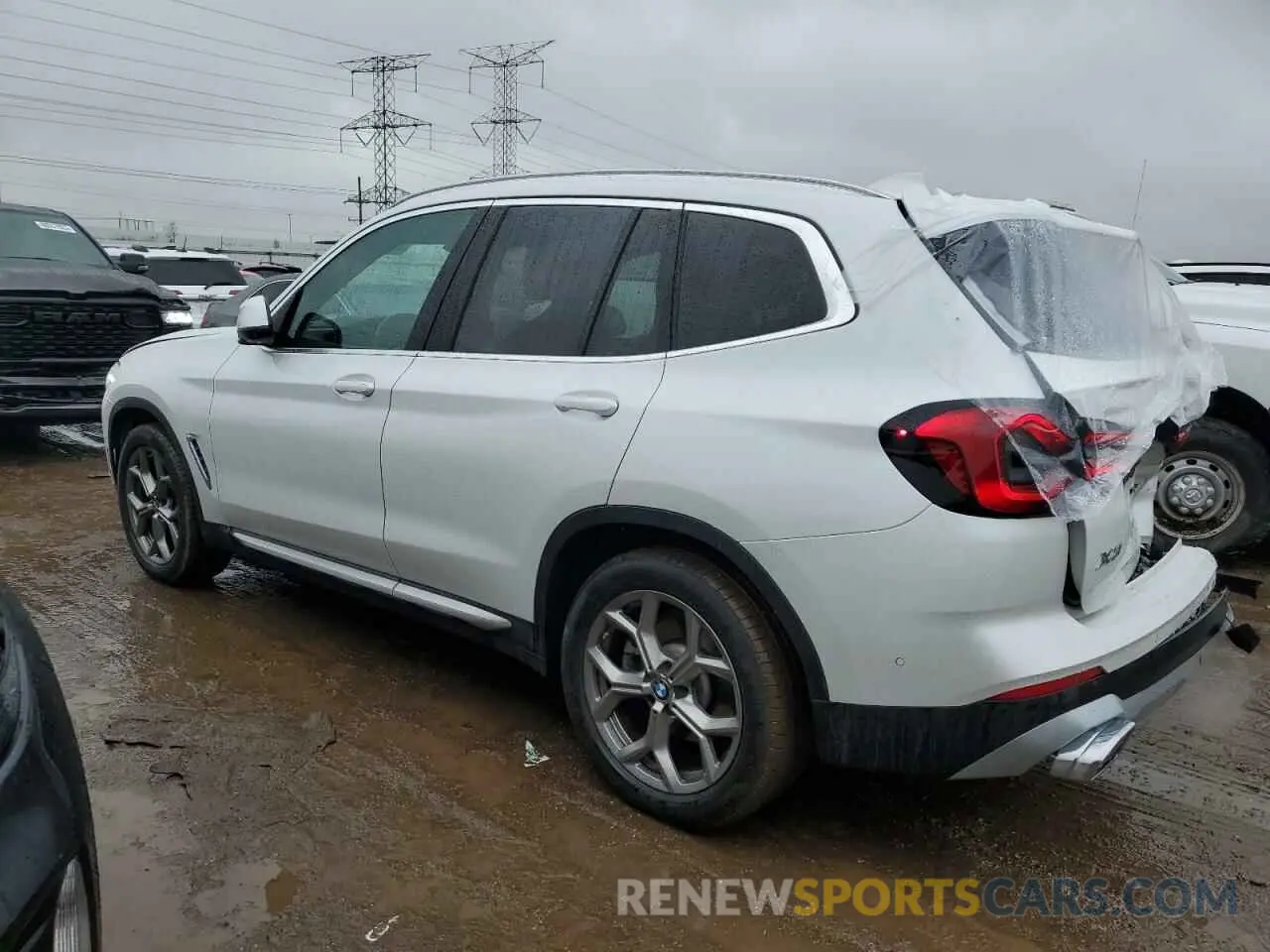 2 Photograph of a damaged car 5UX53DP02R9V65349 BMW X3 2024