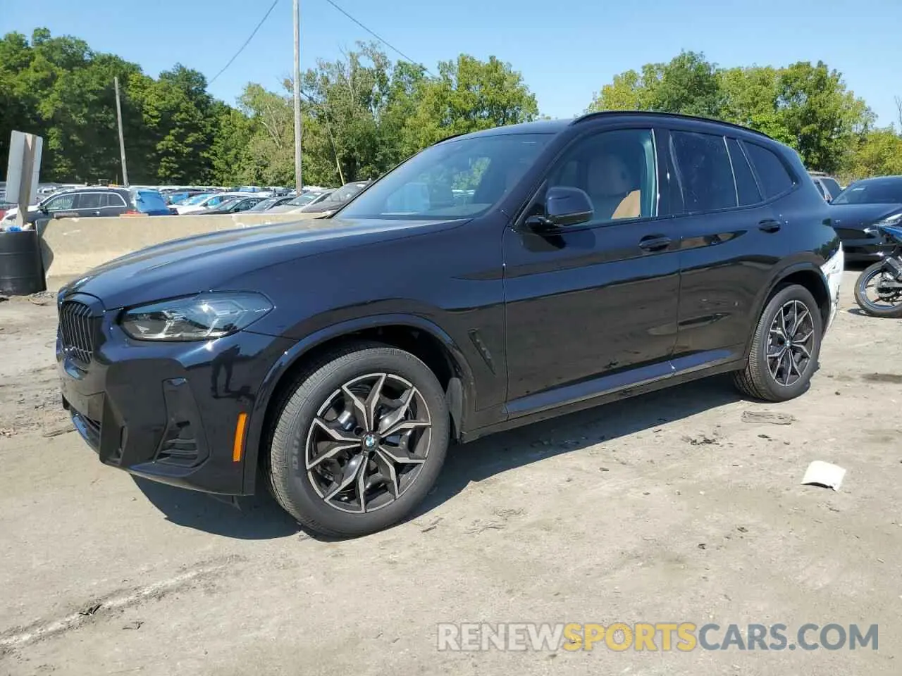1 Photograph of a damaged car 5UX53DP02R9X46354 BMW X3 2024