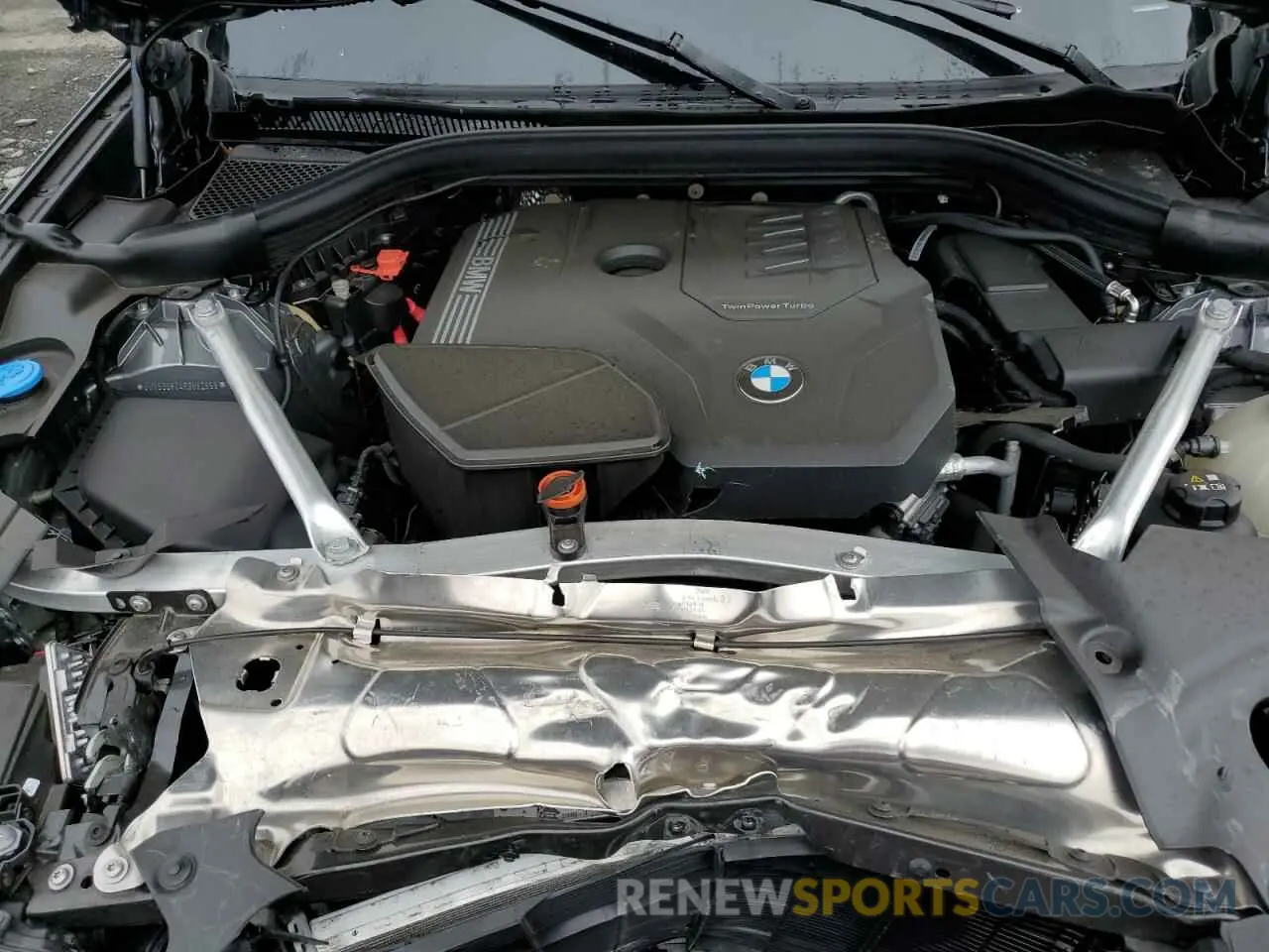 12 Photograph of a damaged car 5UX53DP04R9U62899 BMW X3 2024