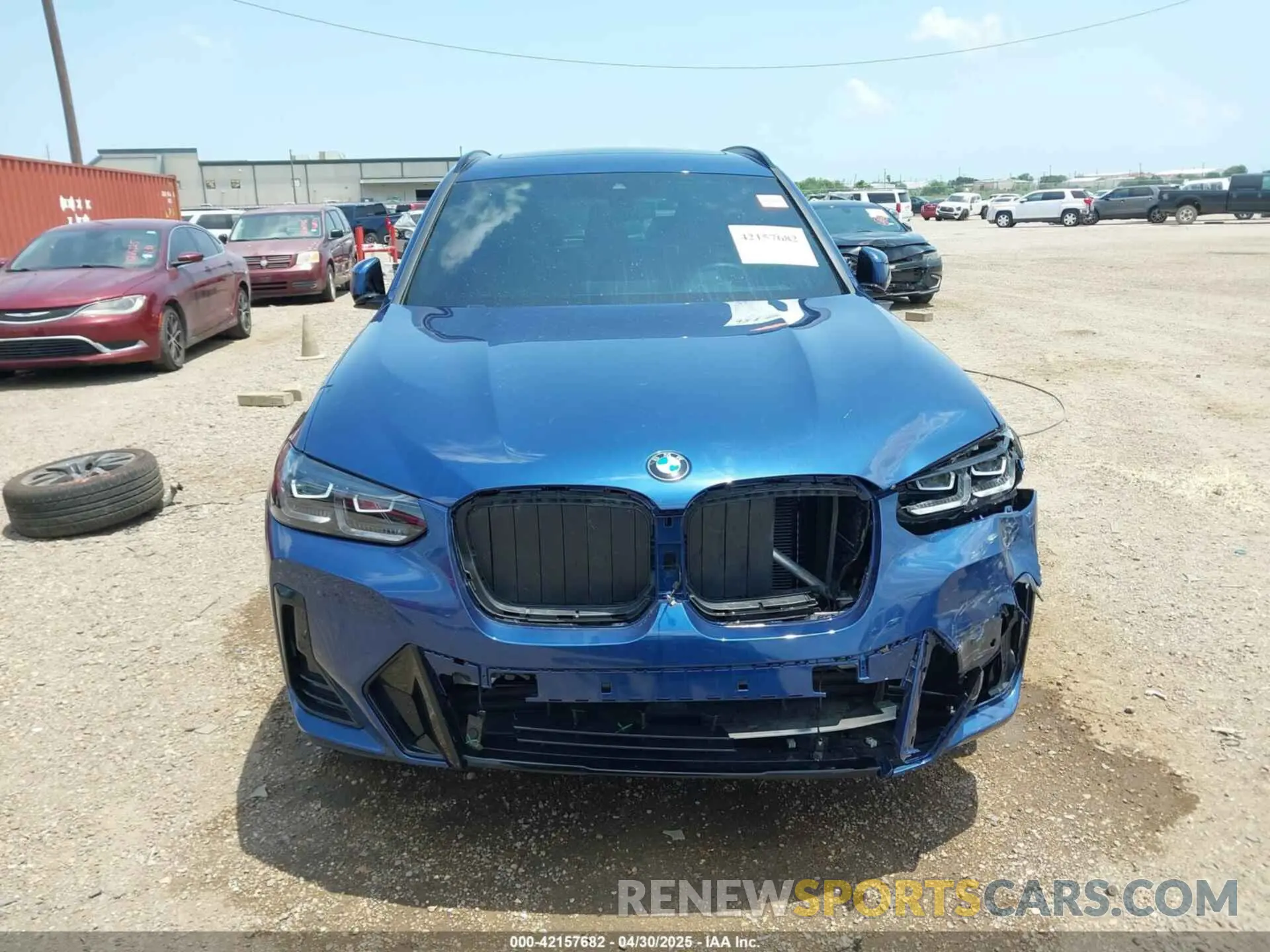 12 Photograph of a damaged car 5UX53DP04R9W06161 BMW X3 2024