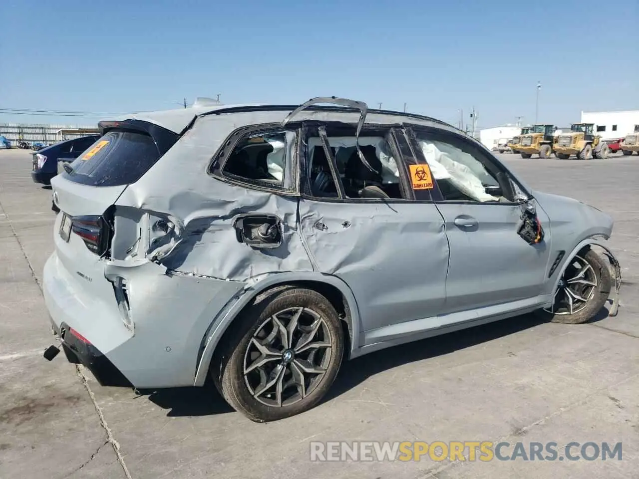 3 Photograph of a damaged car 5UX53DP05R9U07460 BMW X3 2024