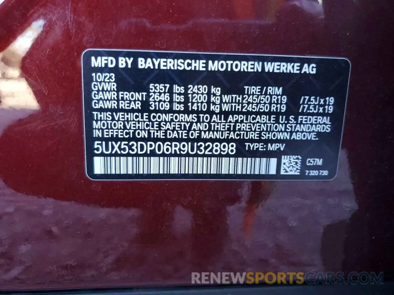 14 Photograph of a damaged car 5UX53DP06R9U32898 BMW X3 2024
