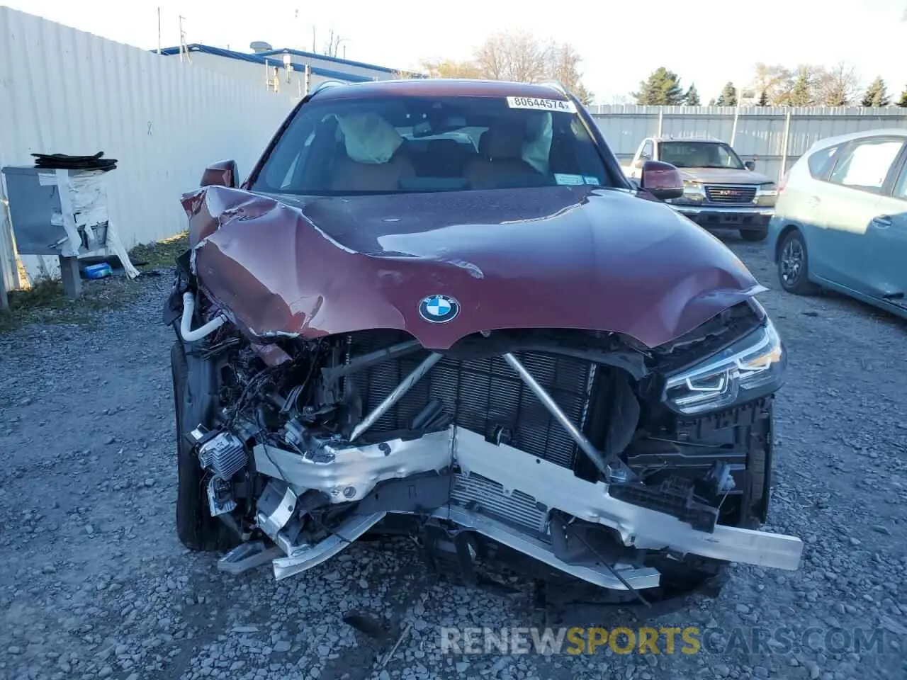 5 Photograph of a damaged car 5UX53DP06R9U32898 BMW X3 2024
