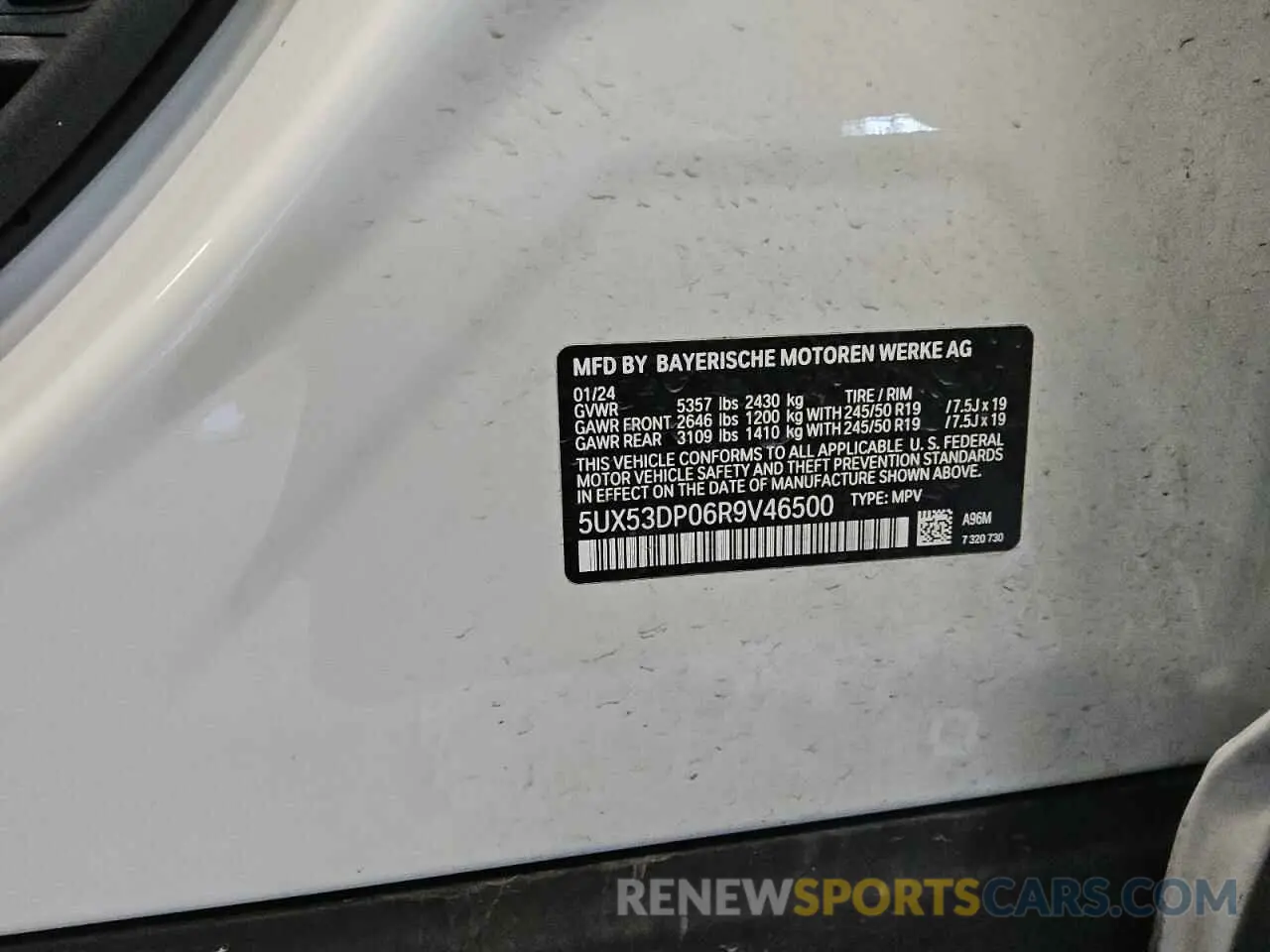 12 Photograph of a damaged car 5UX53DP06R9V46500 BMW X3 2024