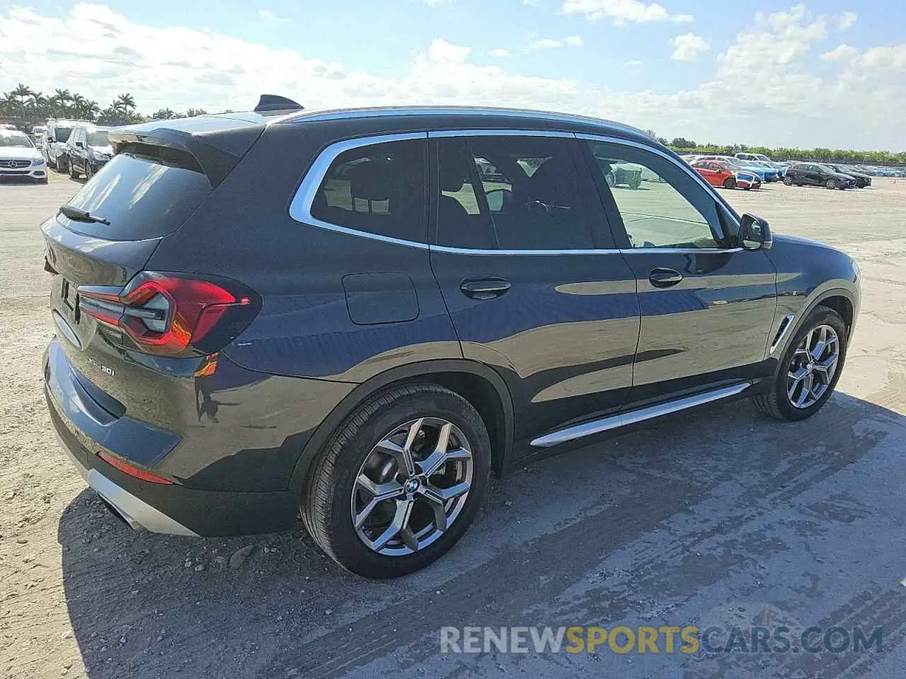 3 Photograph of a damaged car 5UX53DP07R9U24888 BMW X3 2024
