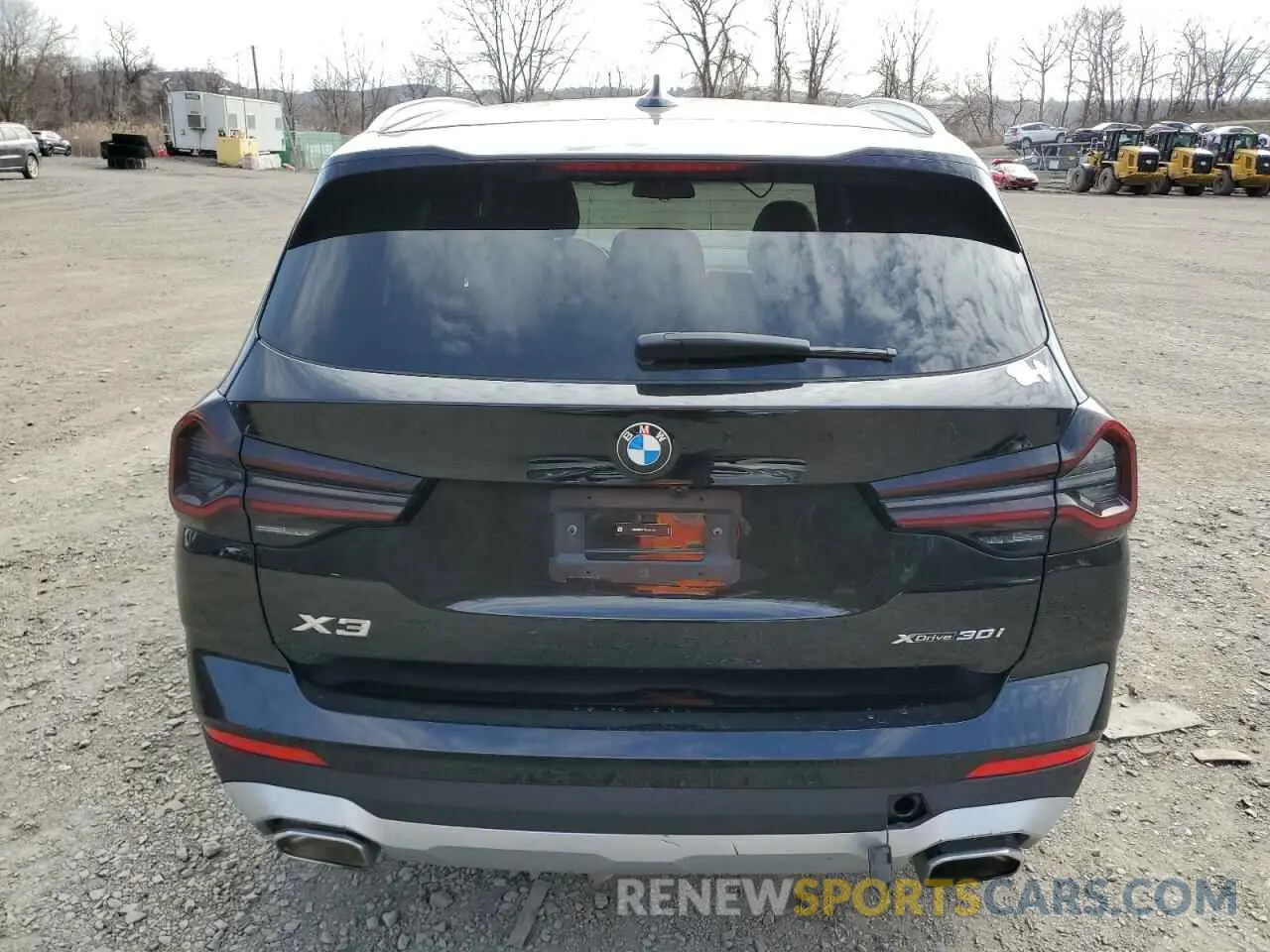 6 Photograph of a damaged car 5UX53DP07R9U41254 BMW X3 2024