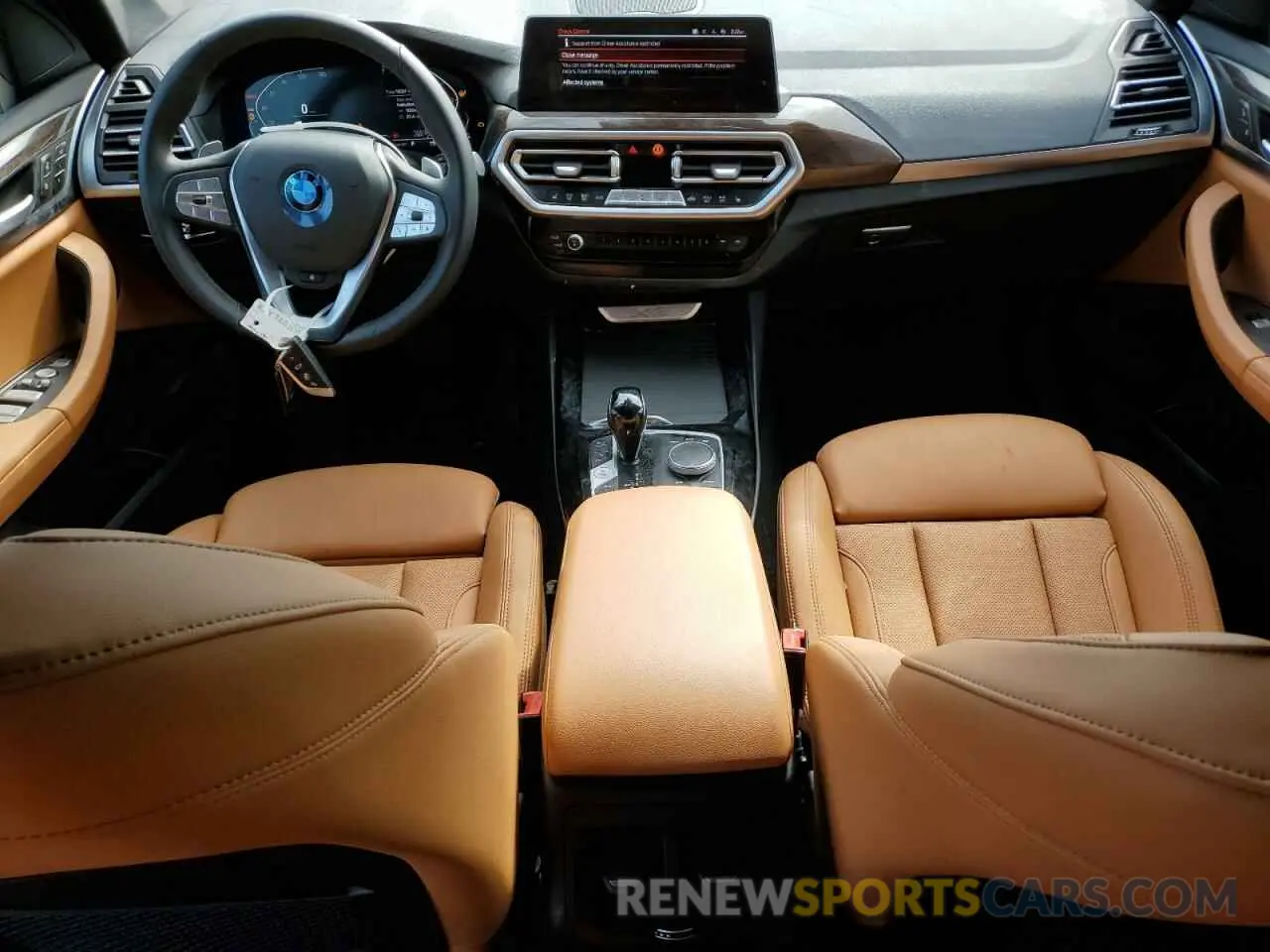 8 Photograph of a damaged car 5UX53DP07R9U41254 BMW X3 2024