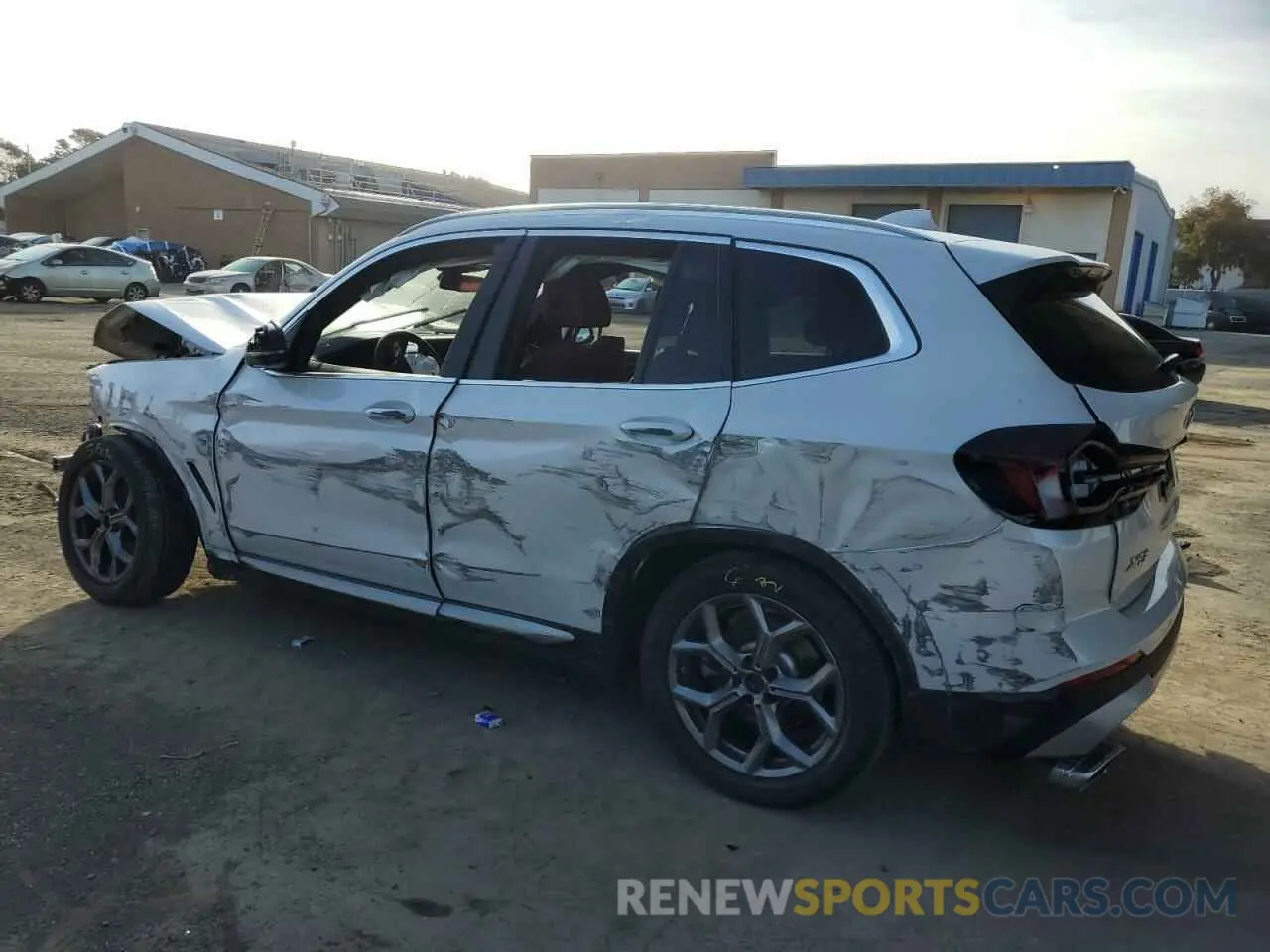 2 Photograph of a damaged car 5UX53DP07R9U47765 BMW X3 2024