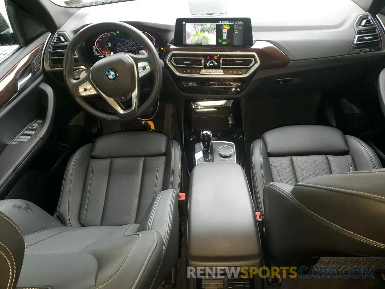 8 Photograph of a damaged car 5UX53DP07R9V03817 BMW X3 2024