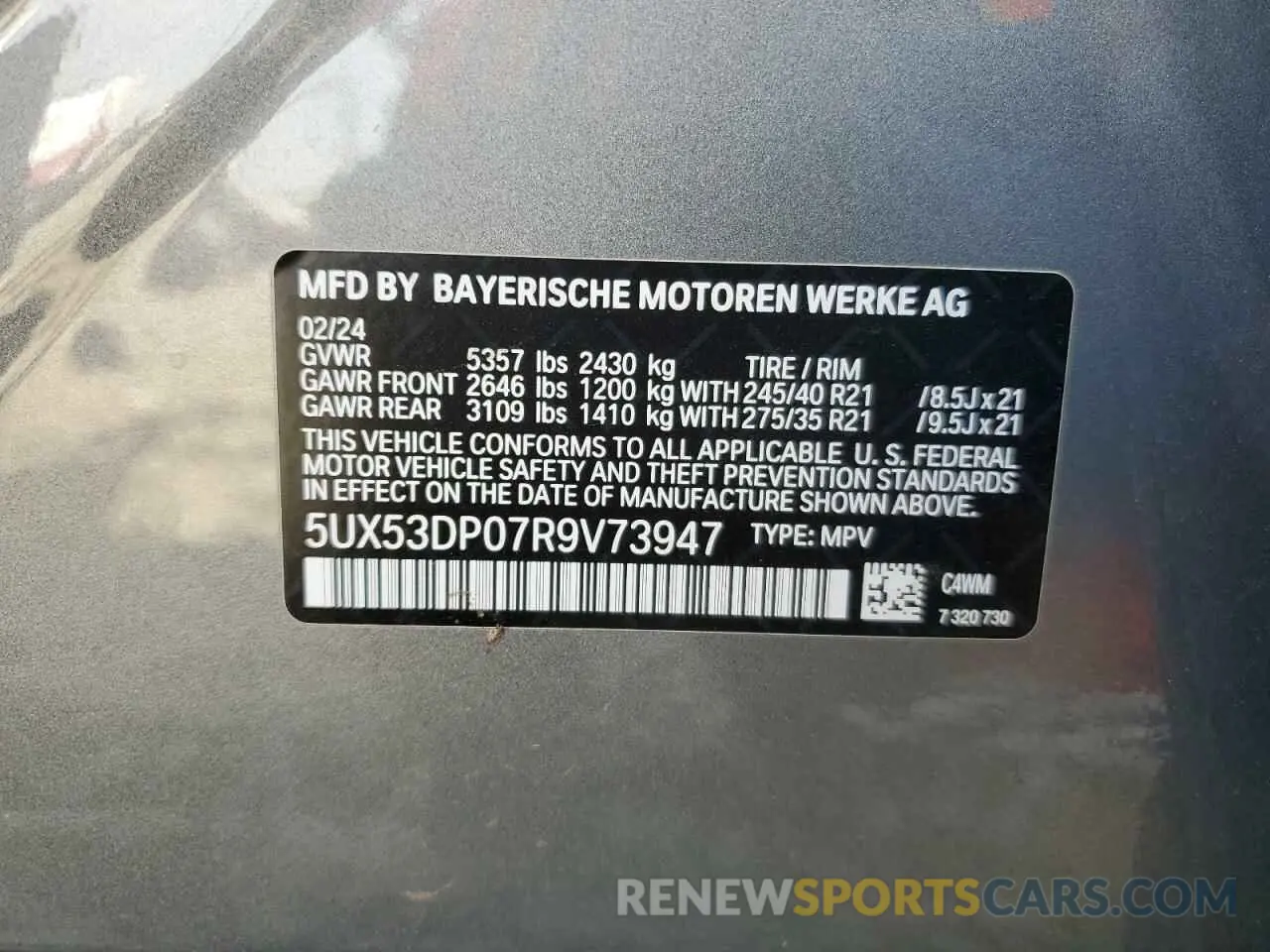 14 Photograph of a damaged car 5UX53DP07R9V73947 BMW X3 2024