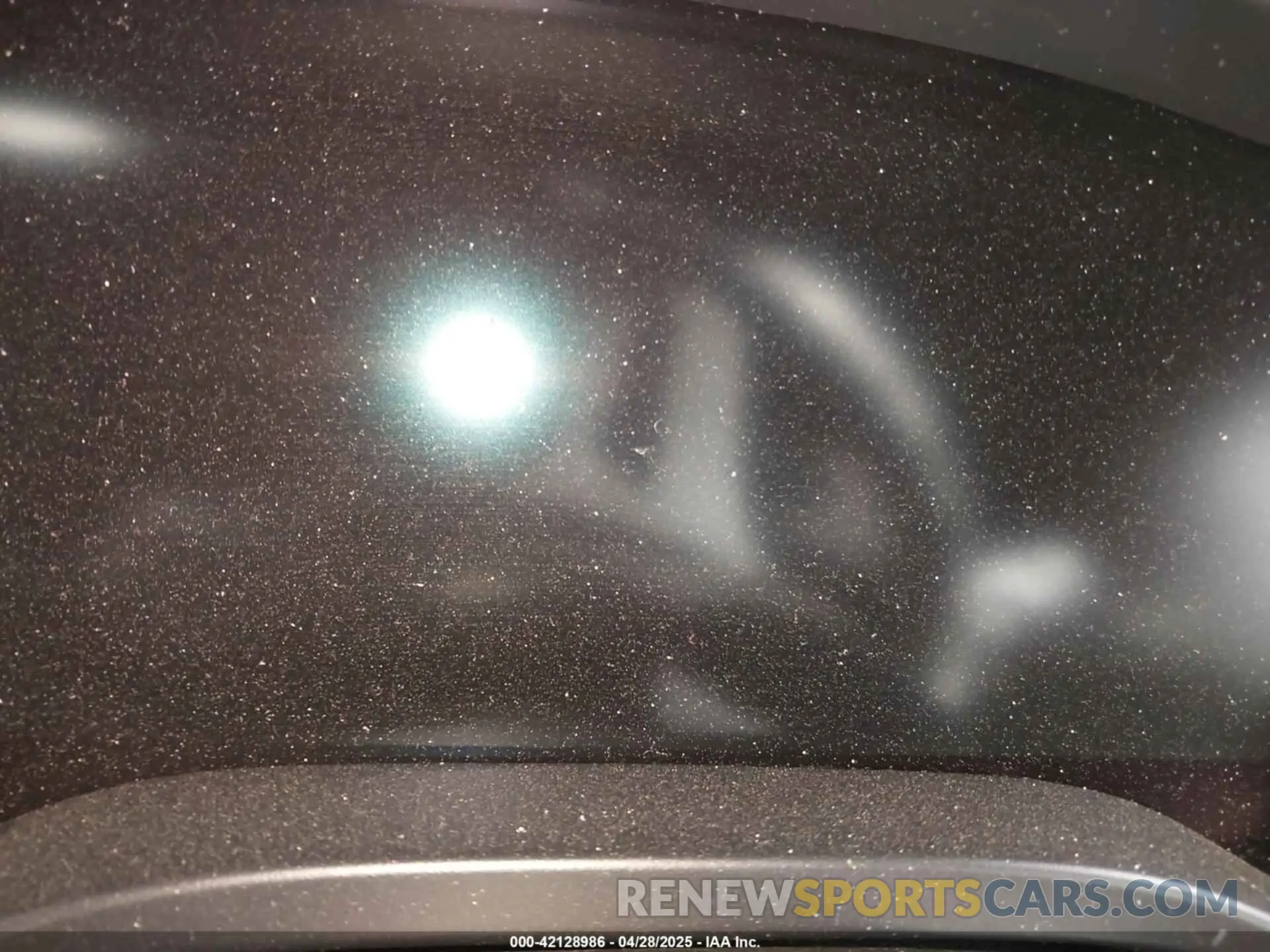 16 Photograph of a damaged car 5UX53DP08R9V36583 BMW X3 2024