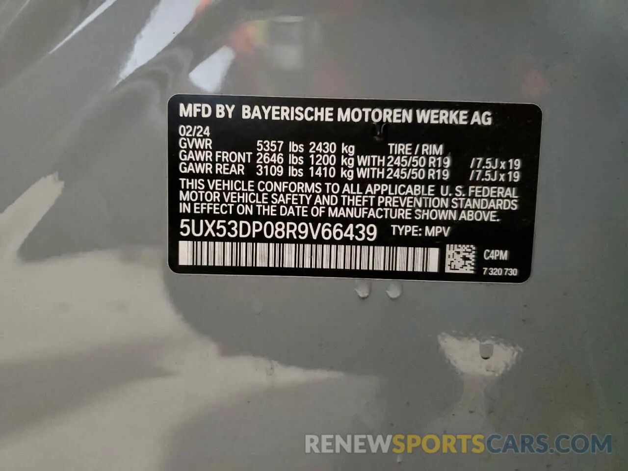 14 Photograph of a damaged car 5UX53DP08R9V66439 BMW X3 2024