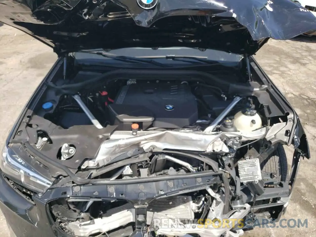 12 Photograph of a damaged car 5UX53DP09R9W19794 BMW X3 2024