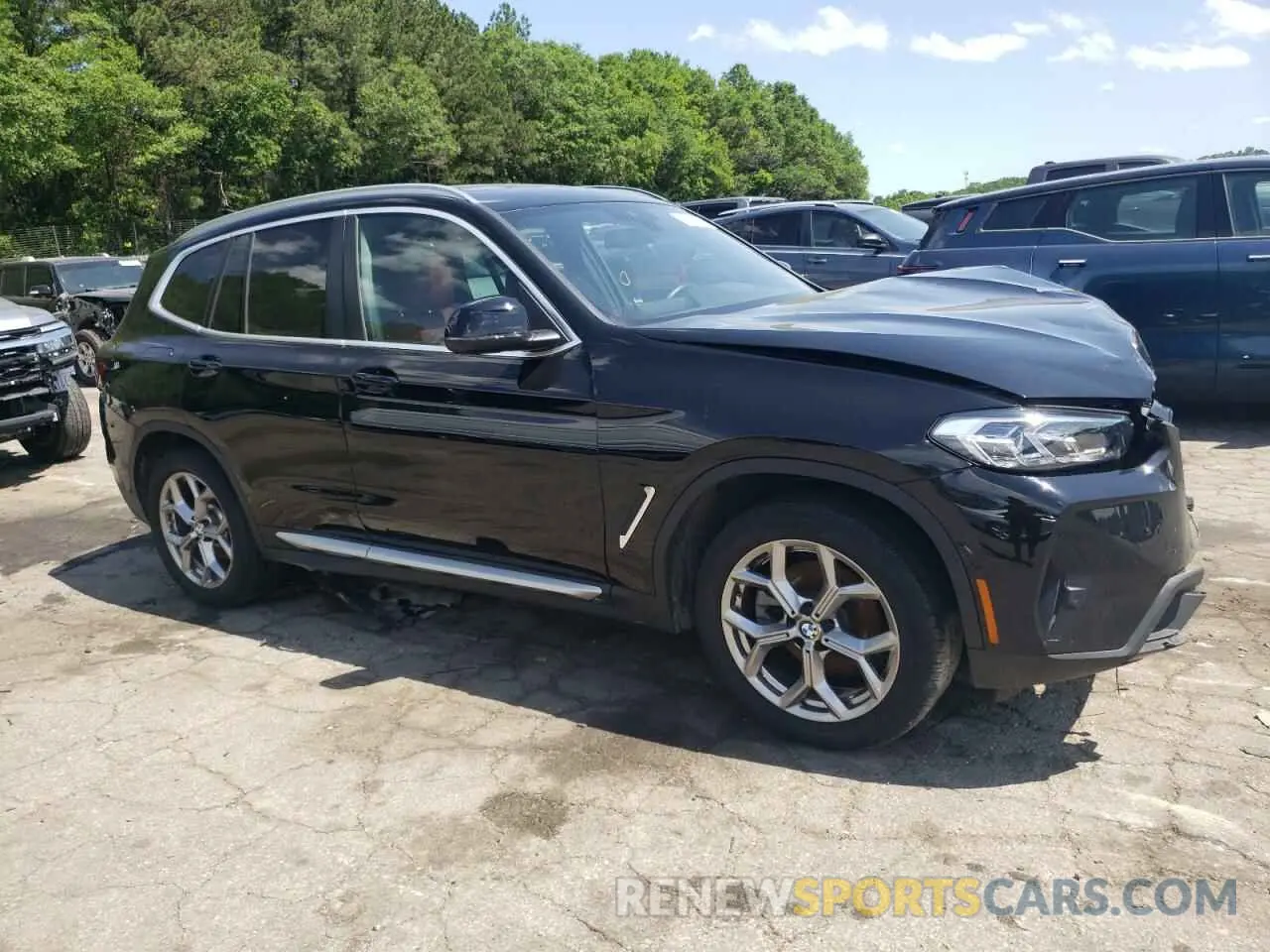 4 Photograph of a damaged car 5UX53DP09R9W19794 BMW X3 2024