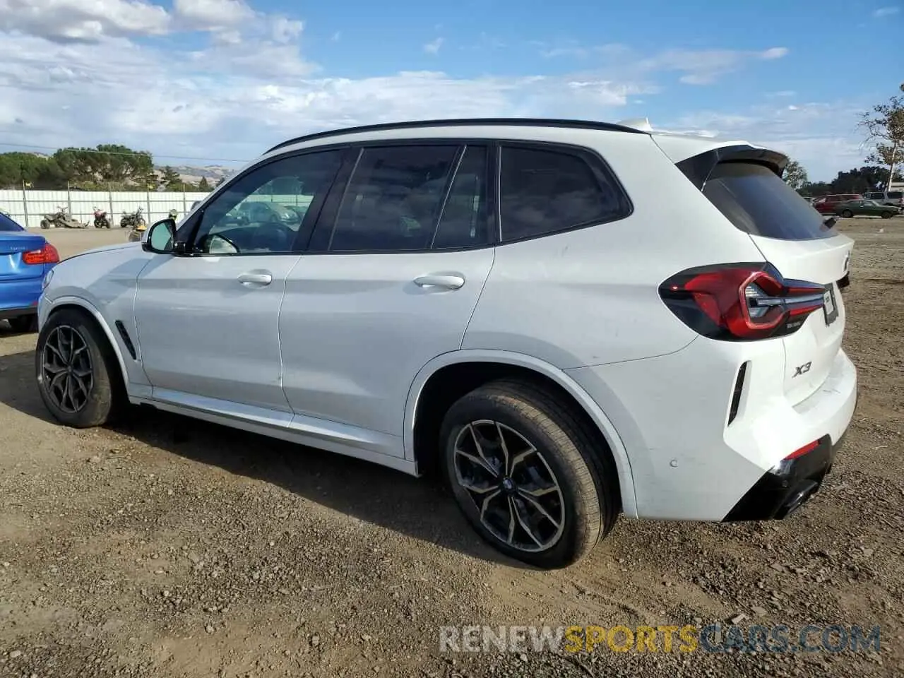 2 Photograph of a damaged car 5UX53DP0XR9T57400 BMW X3 2024