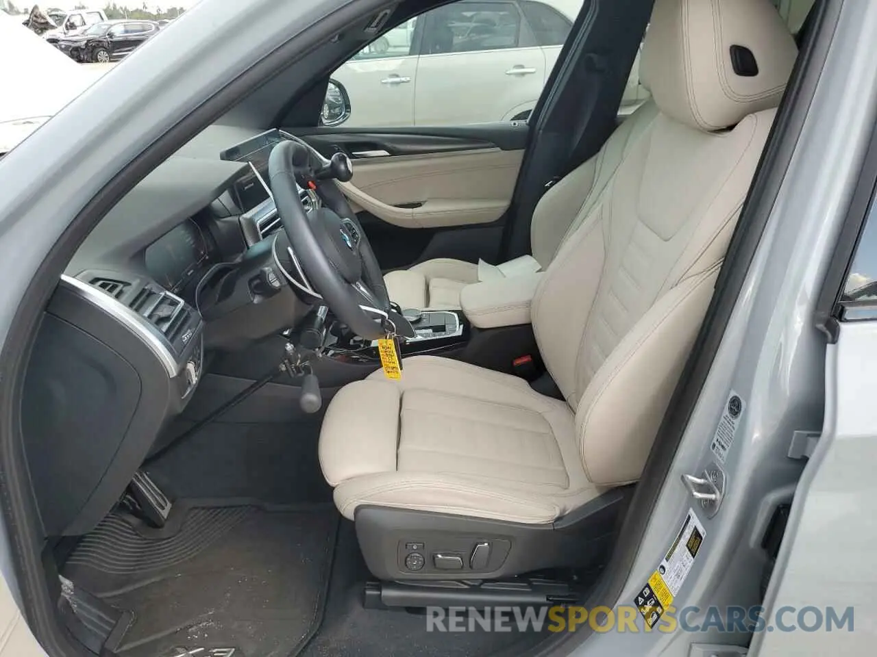 7 Photograph of a damaged car 5UX53DP0XR9T93992 BMW X3 2024
