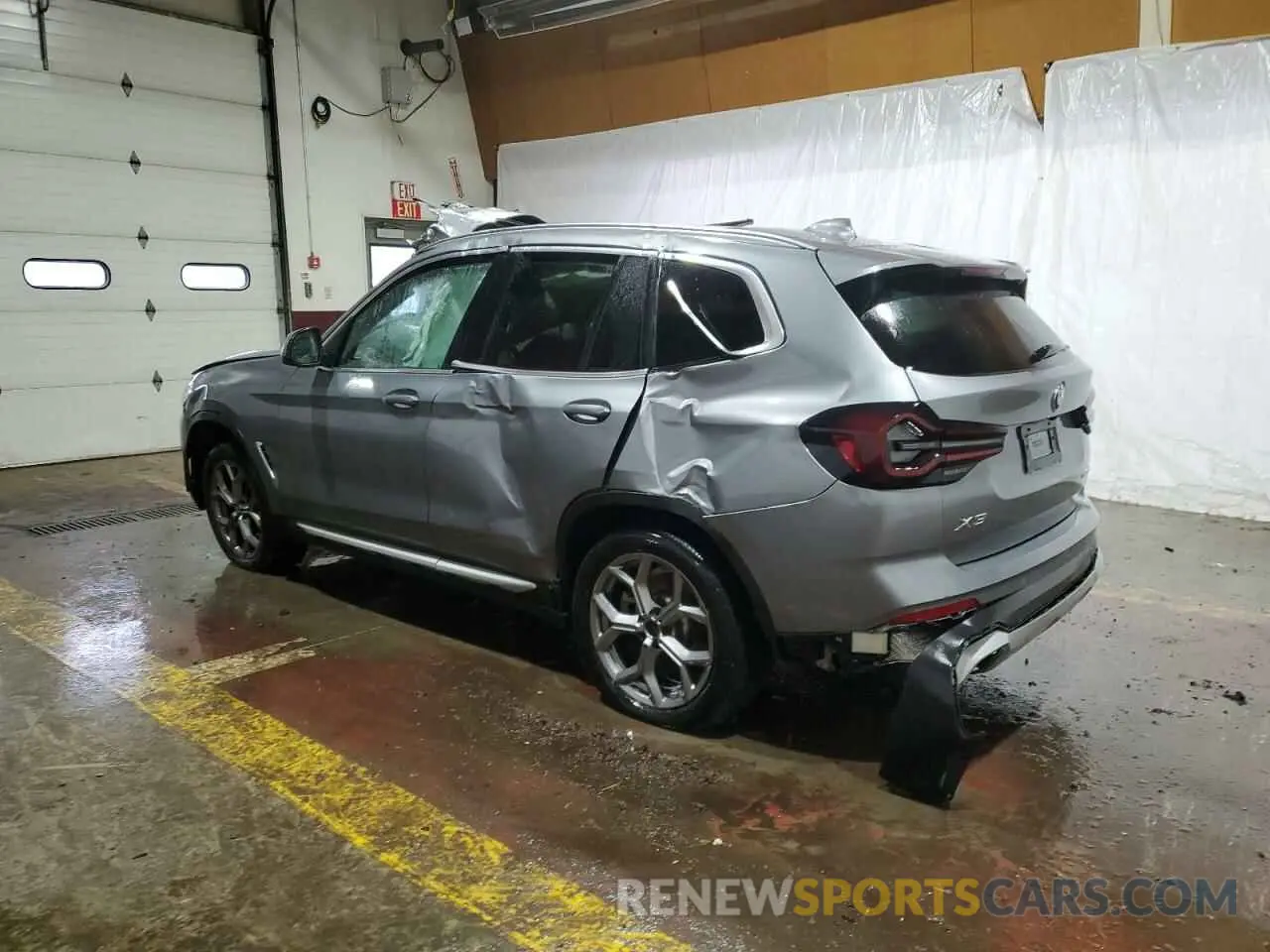 2 Photograph of a damaged car 5UX53DP0XR9W15236 BMW X3 2024