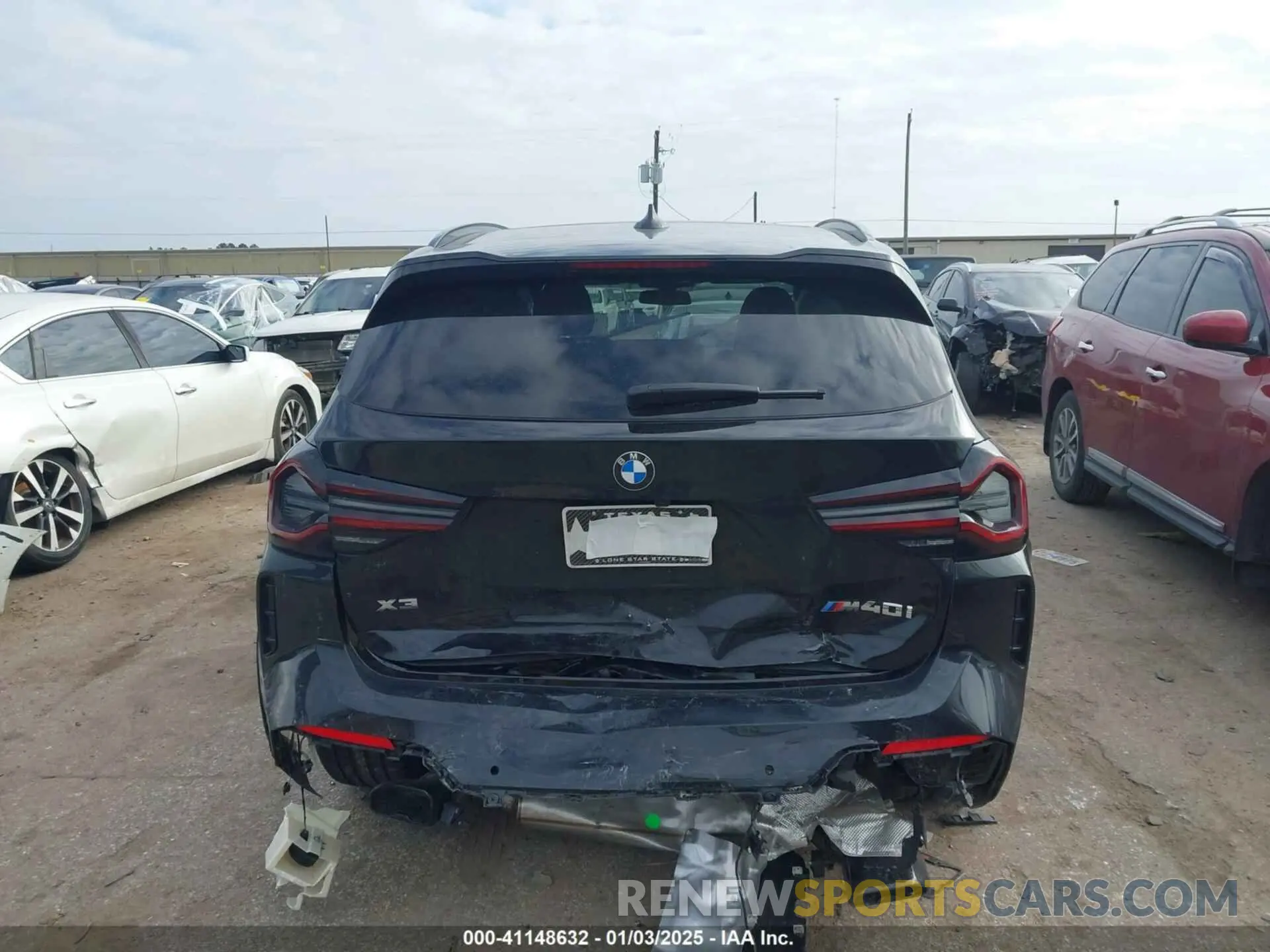 15 Photograph of a damaged car 5UX83DP07R9W01890 BMW X3 2024