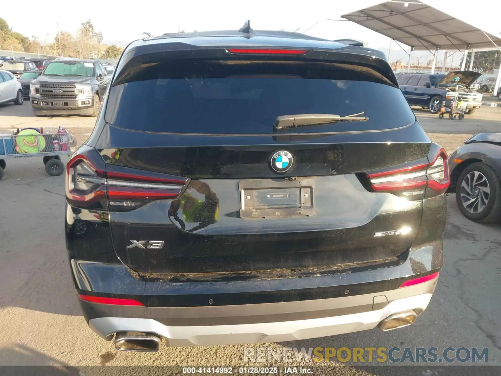 16 Photograph of a damaged car WBX47DP0XRN261570 BMW X3 2024