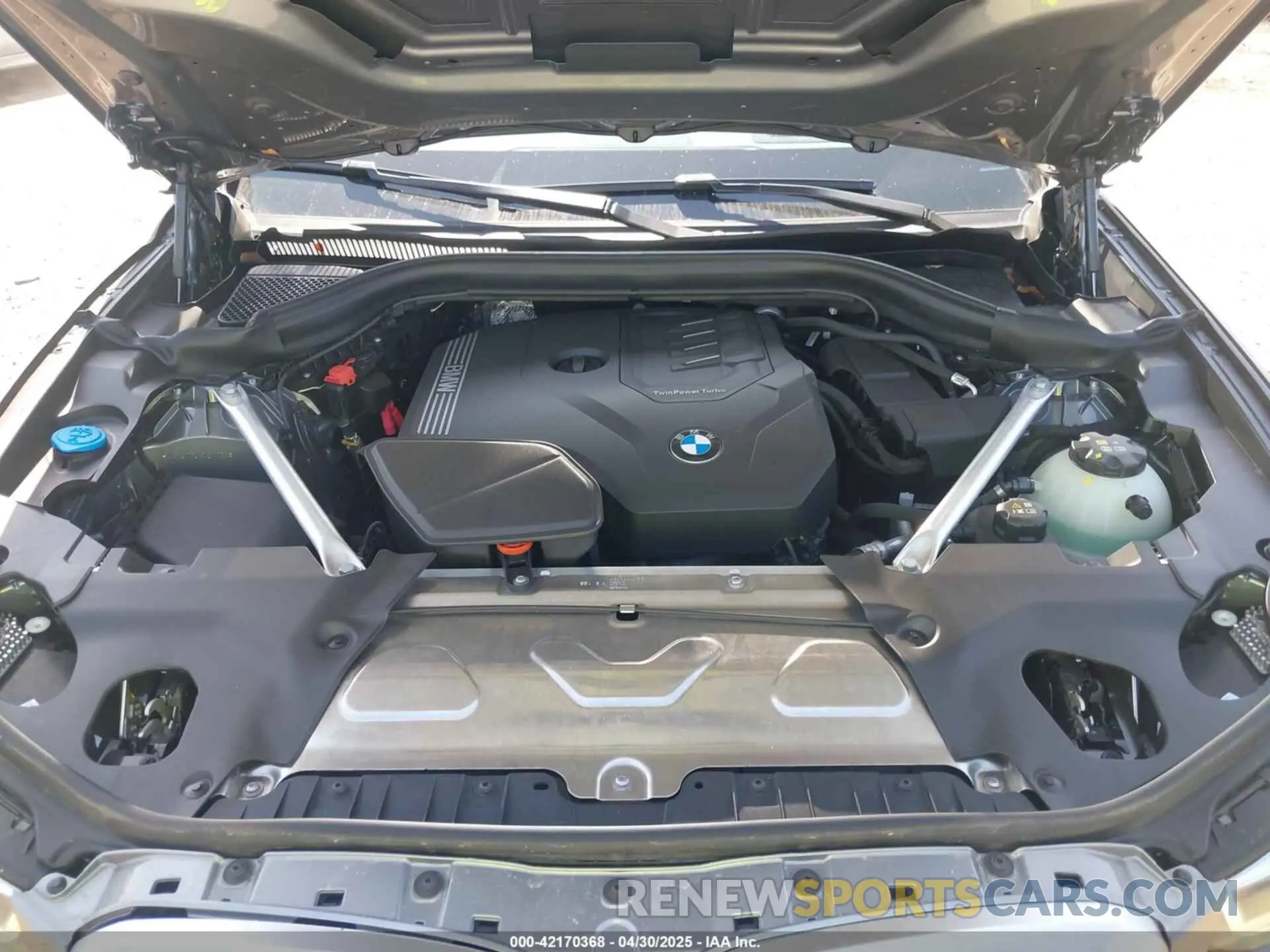 10 Photograph of a damaged car WBX57DP04RN317992 BMW X3 2024