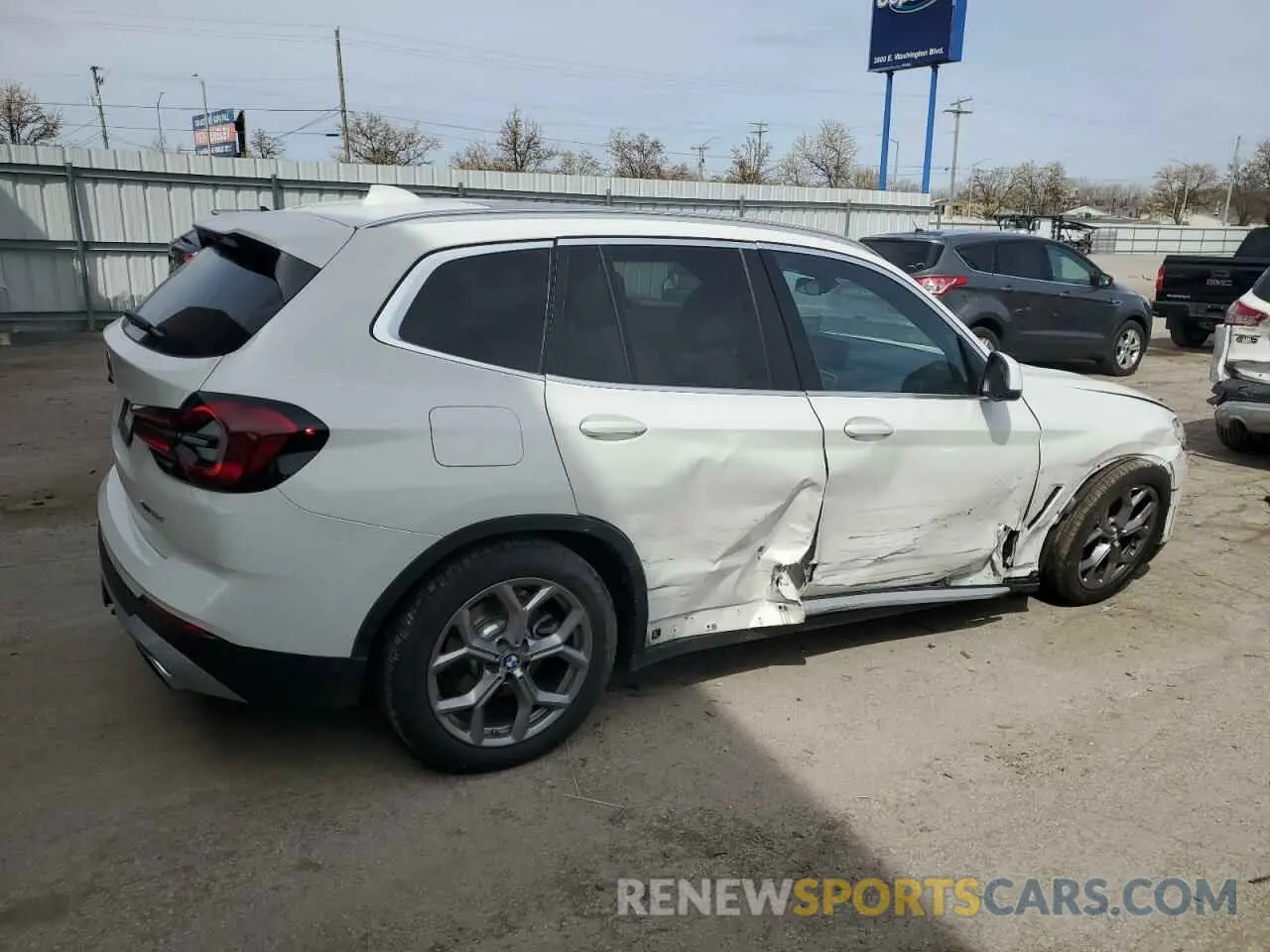 3 Photograph of a damaged car WBX57DP05RN302675 BMW X3 2024