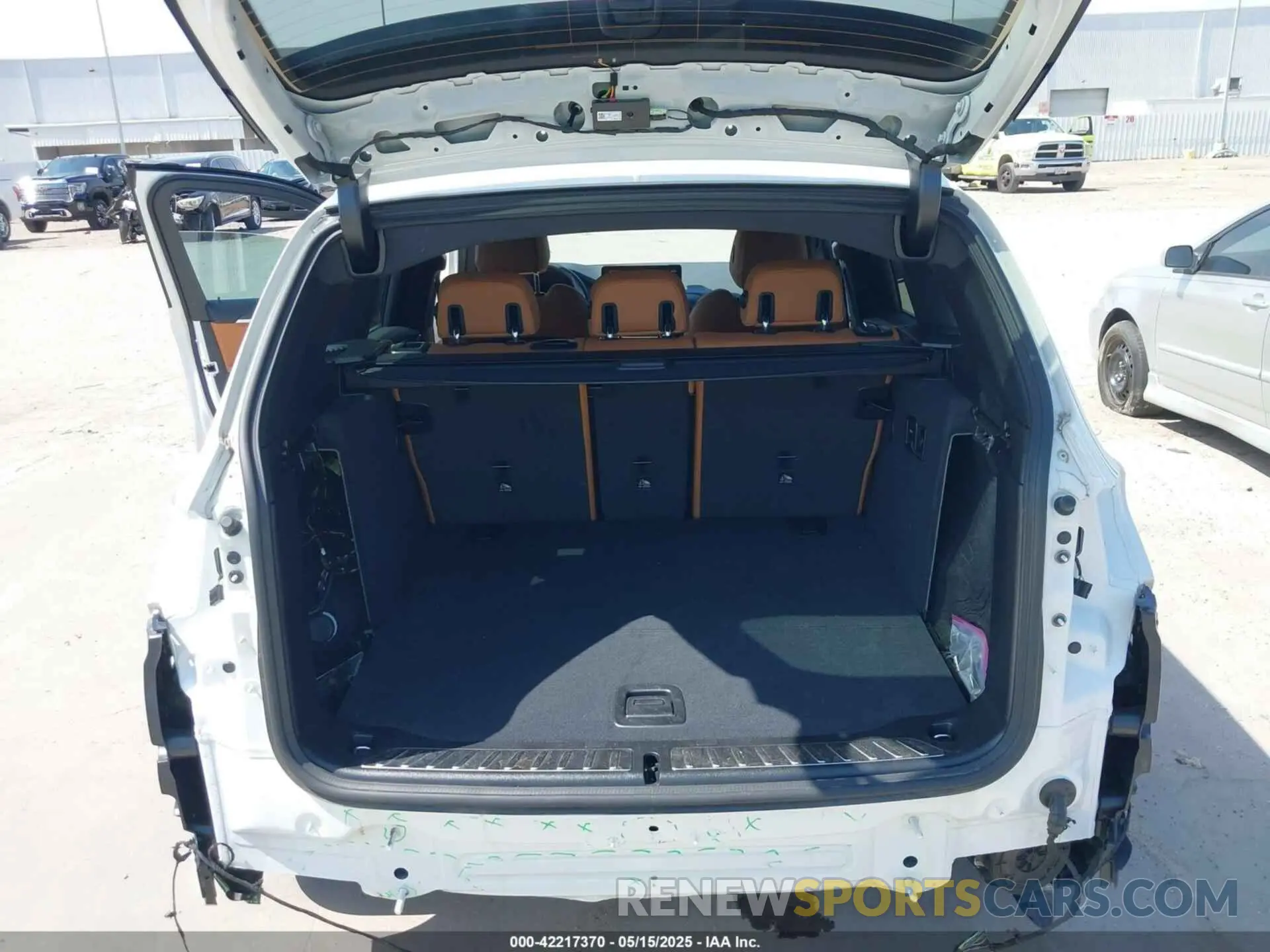 19 Photograph of a damaged car WBX57DP07RN267346 BMW X3 2024