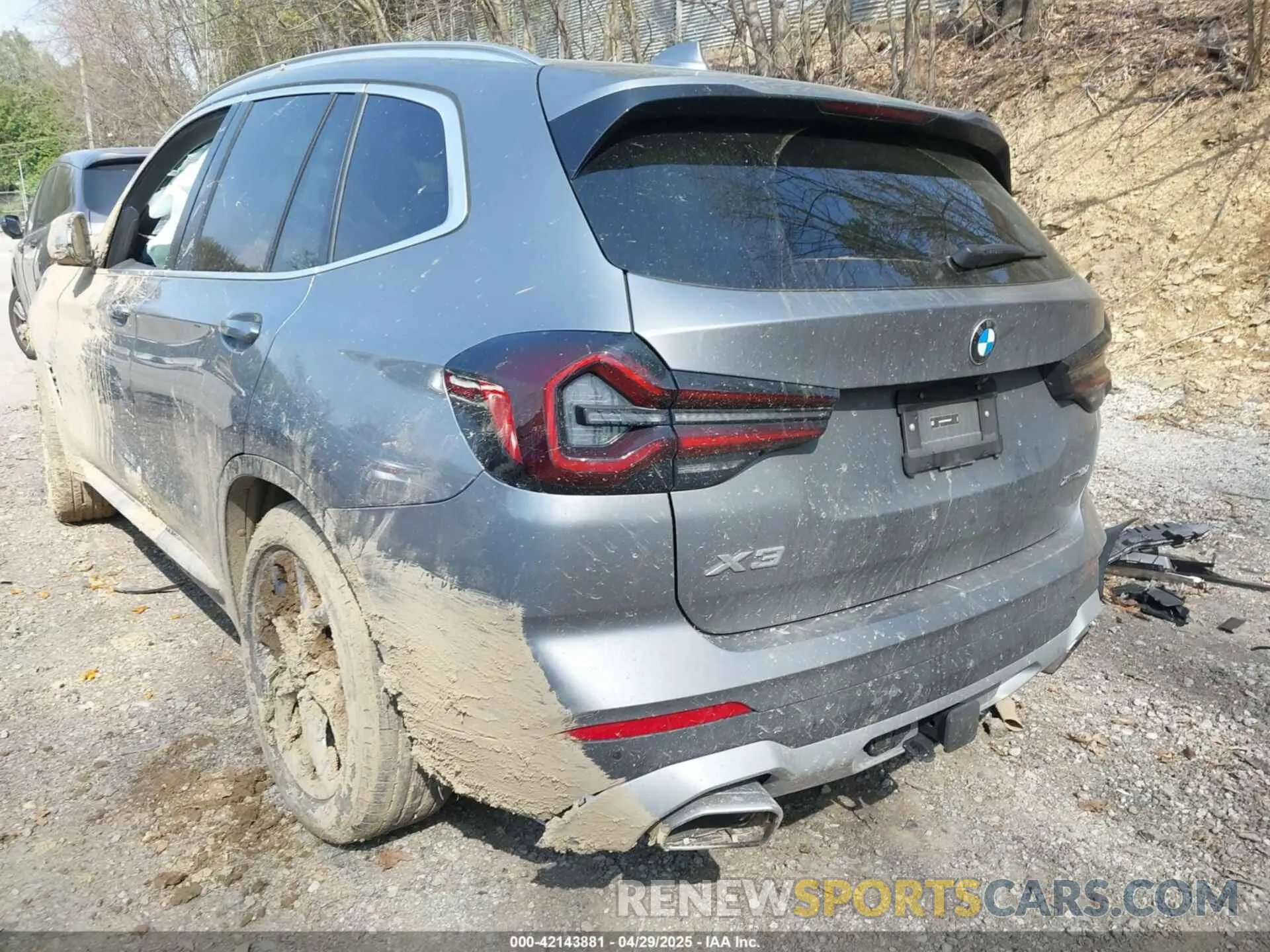 12 Photograph of a damaged car WBX57DP0XRN253280 BMW X3 2024