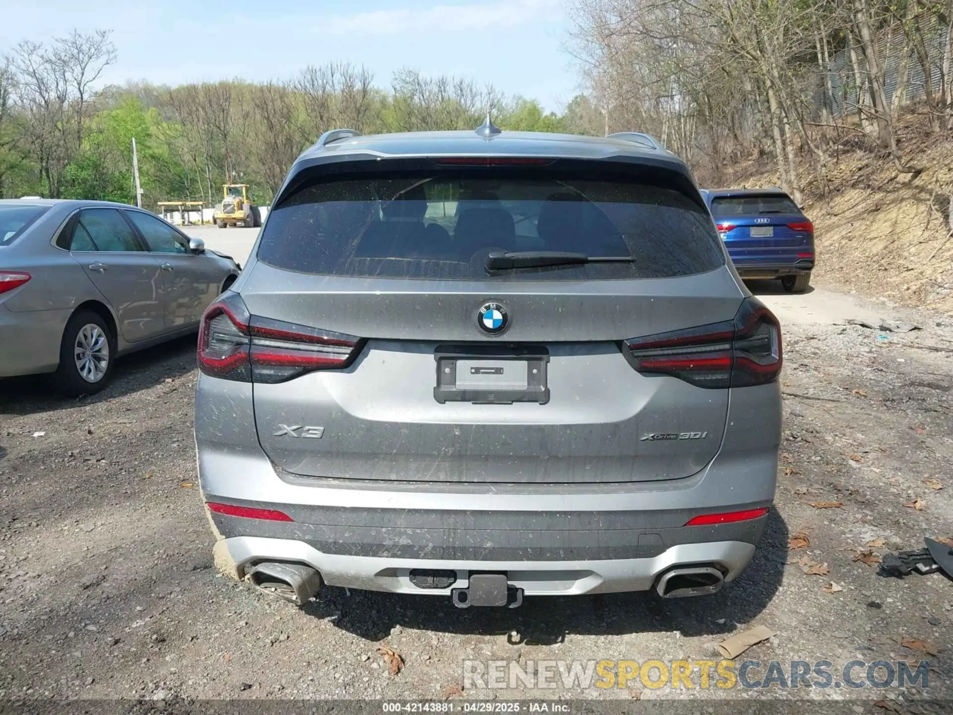 17 Photograph of a damaged car WBX57DP0XRN253280 BMW X3 2024