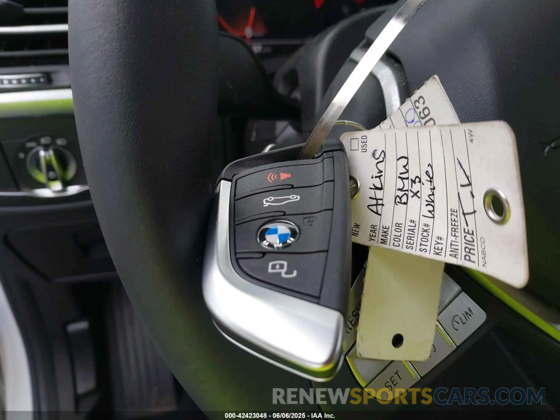11 Photograph of a damaged car WBX57DP0XRN309430 BMW X3 2024