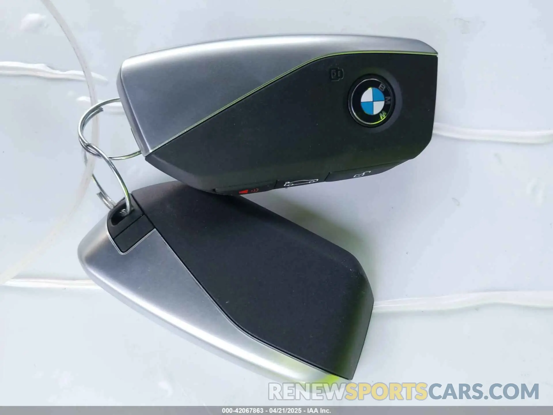 11 Photograph of a damaged car 5UX53GP05S9Z07061 BMW X3 2025