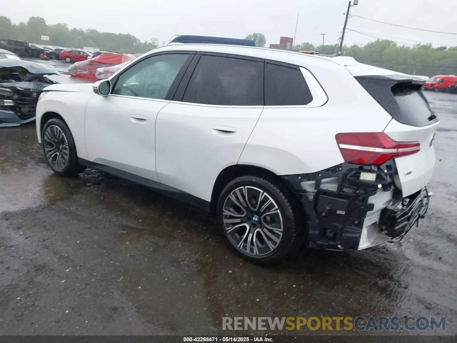 3 Photograph of a damaged car 5UX53GP09S9Z87528 BMW X3 2025