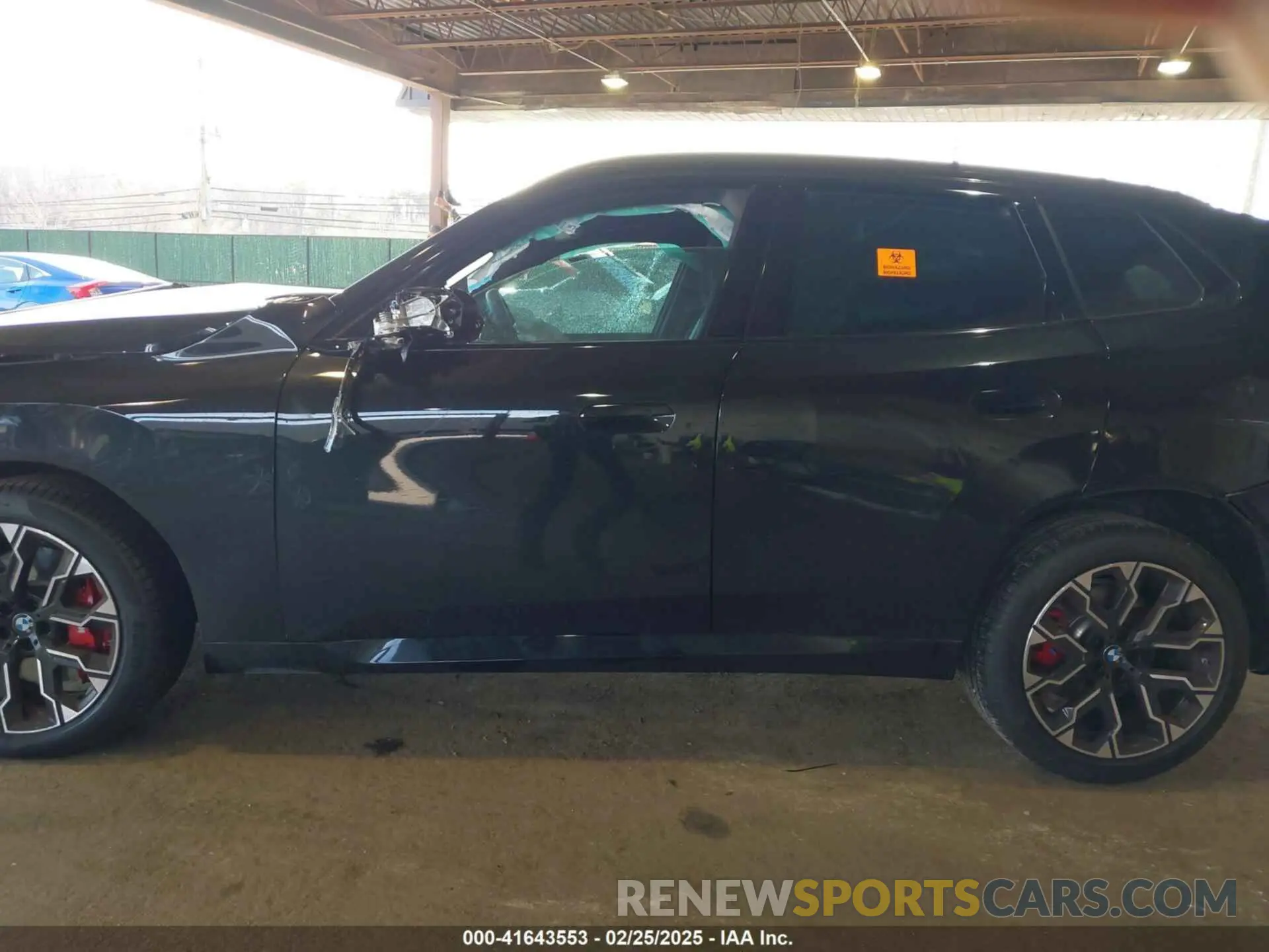 14 Photograph of a damaged car 5UX73GP06S9Y73124 BMW X3 2025