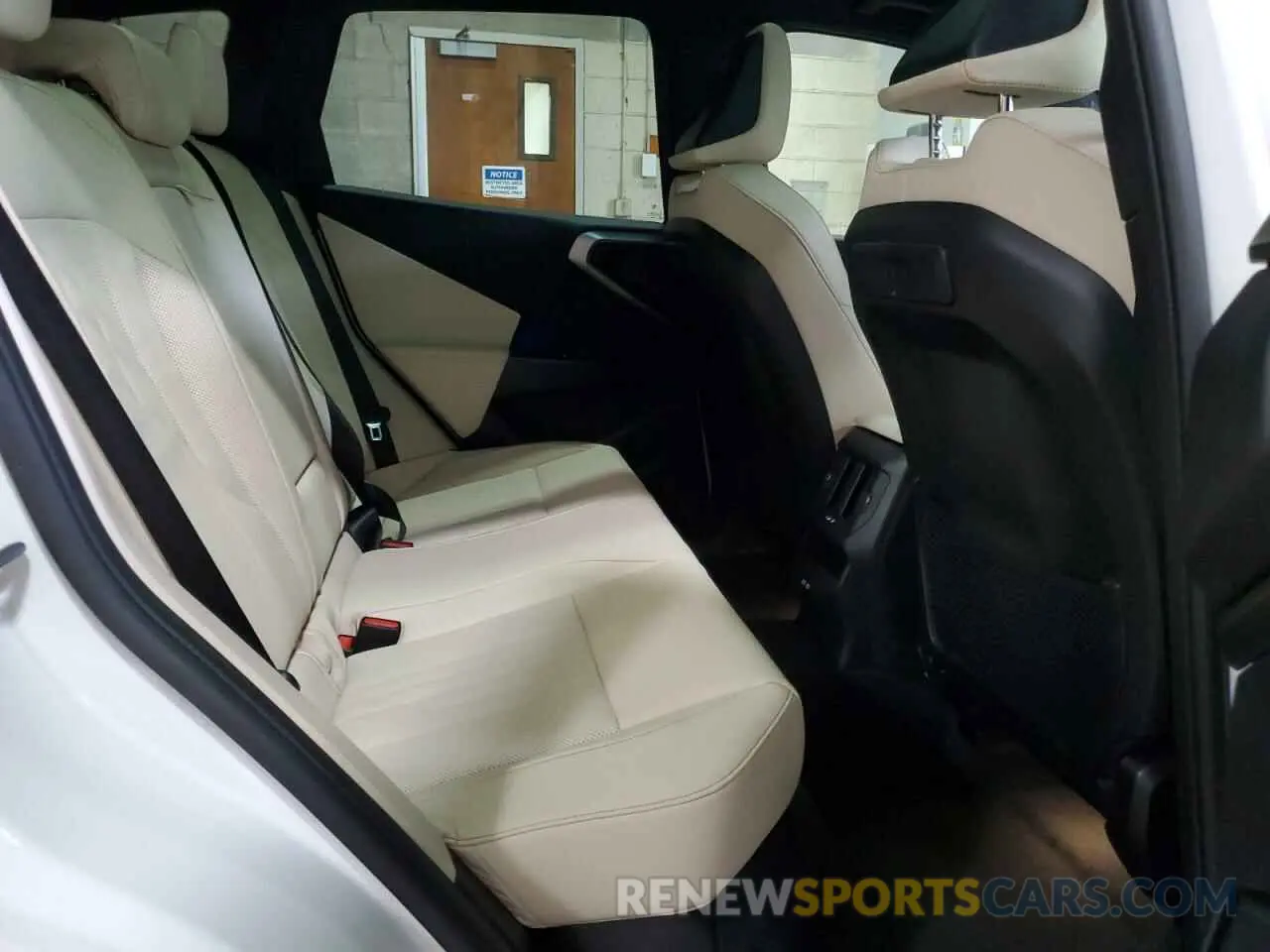 10 Photograph of a damaged car 5UX53GP08S9017637 BMW X3 30 XDRI 2025