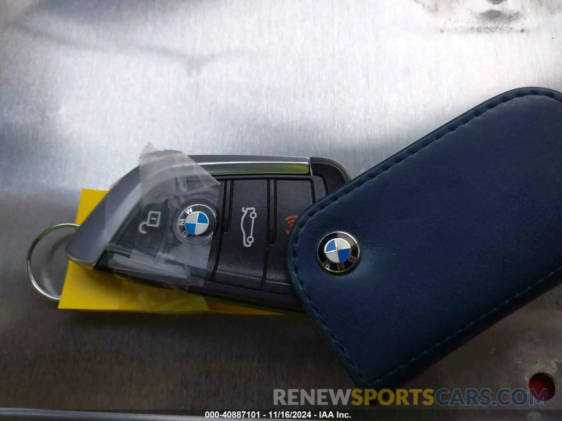 11 Photograph of a damaged car 5YMTS0C00LLT10226 BMW X3 M 2020