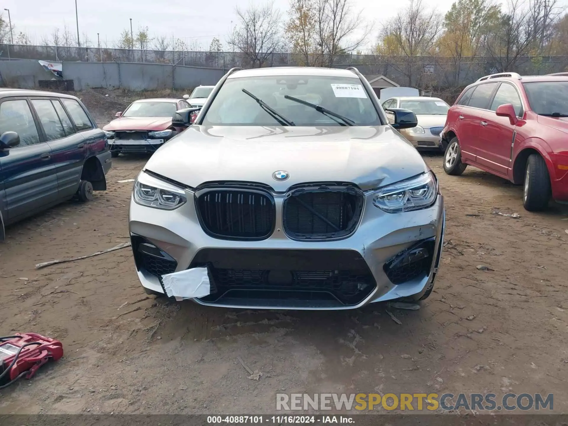 12 Photograph of a damaged car 5YMTS0C00LLT10226 BMW X3 M 2020