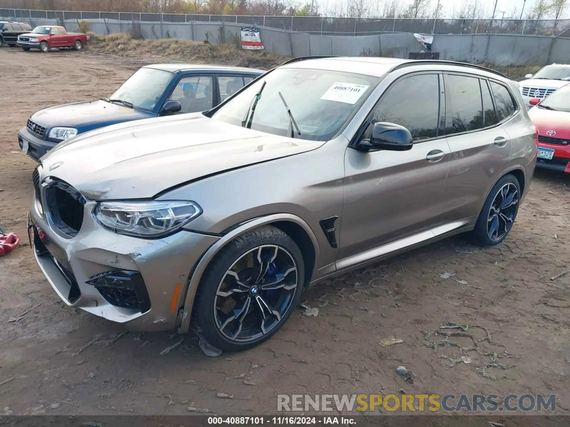 2 Photograph of a damaged car 5YMTS0C00LLT10226 BMW X3 M 2020