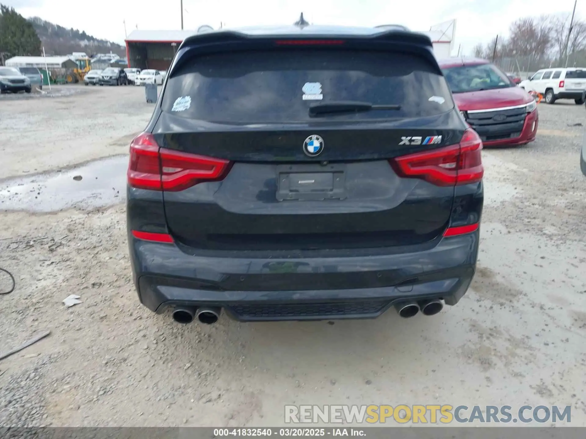 16 Photograph of a damaged car 5YMTS0C01L9B31645 BMW X3 M 2020